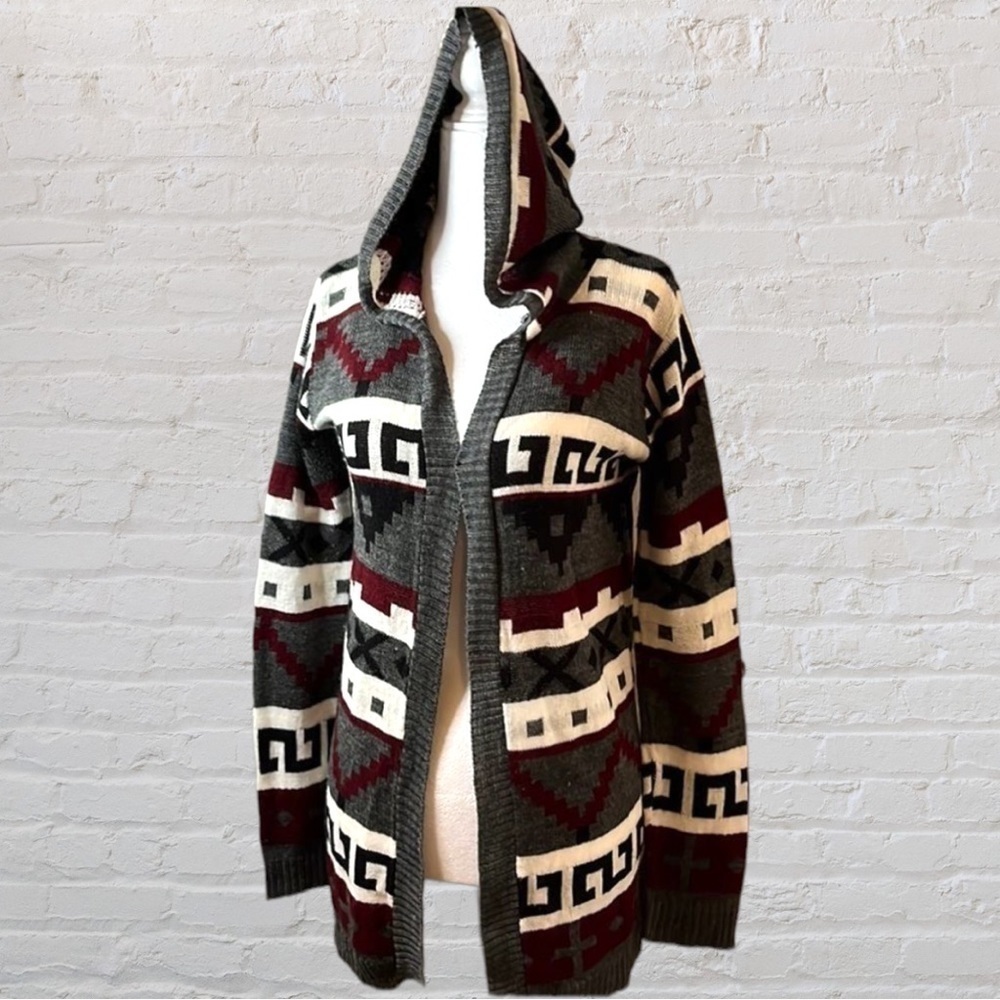 SAY What? hooded long sleeve open front cardigan w/ geometric pattern. SZ small.